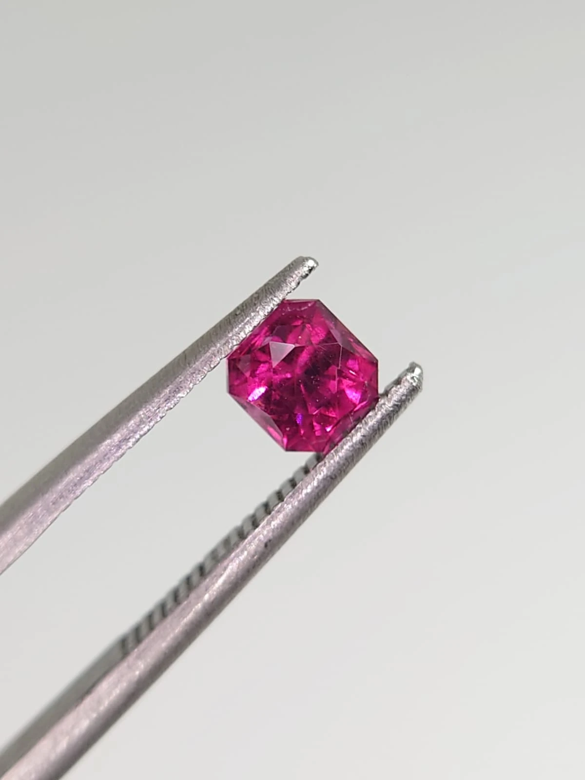 0.67ct Natural Umbalite Garnet from Malawi — view 6